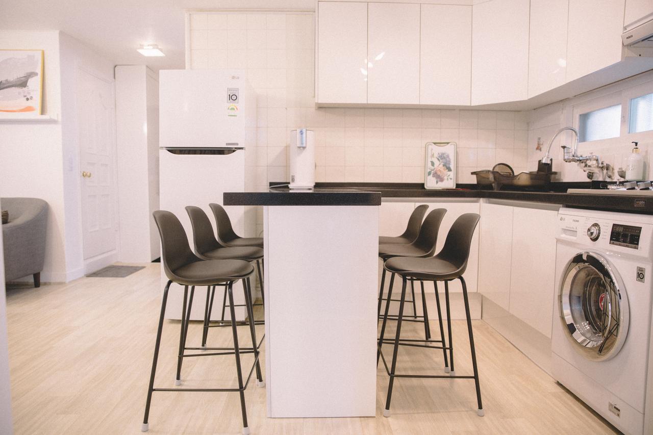 Lovely House Hongdae Apartment *