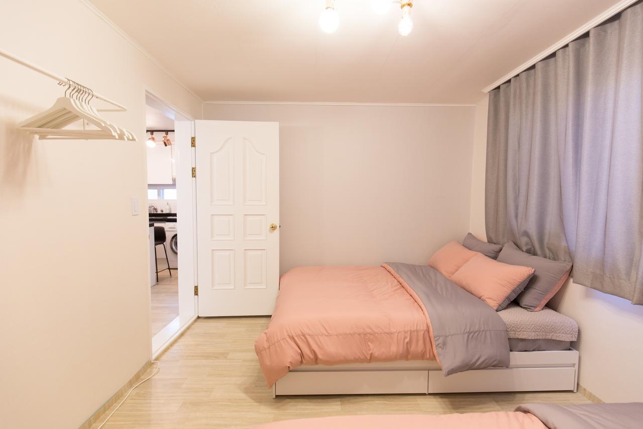 Apartment Lovely House Hongdae Seoul